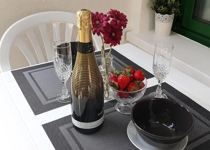 Royal Apartament-200M From Beach- Wifi
