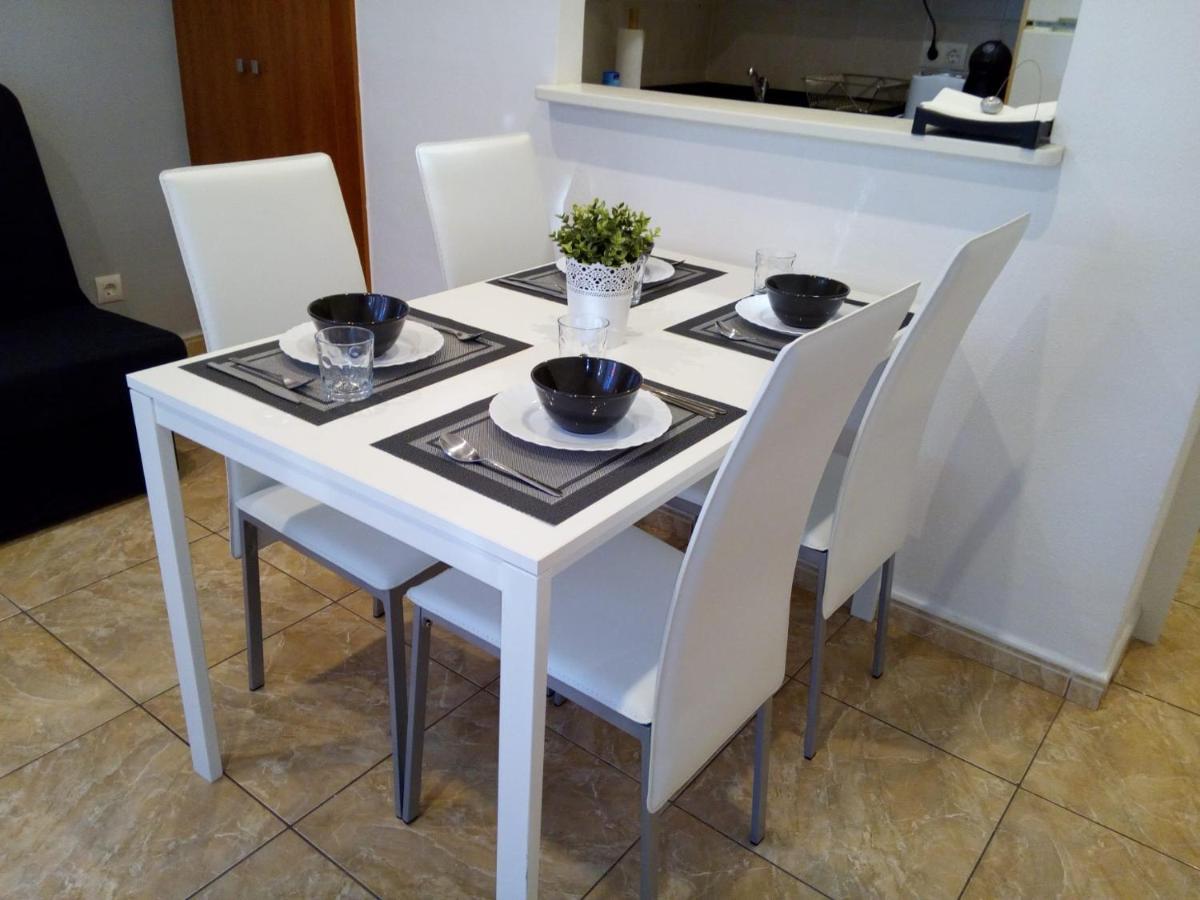 Apartment Royal Apartament-200m From Beach- Wifi *